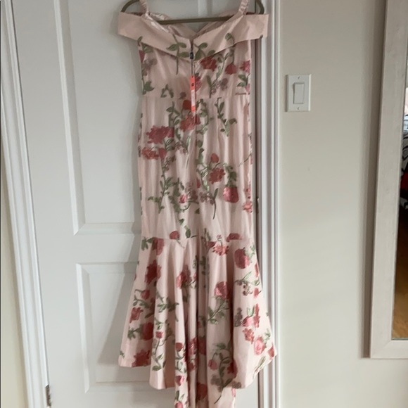 NWT Chi Chi London Floral Dress - Picture 8 of 10